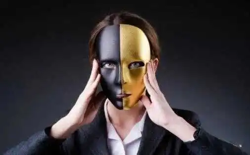 “dirty talk”究竟是什么?它如何点燃情欲与激情? 一