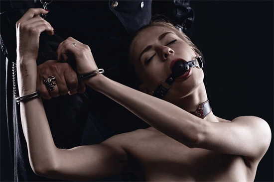 字母圈入圈是怎样的一种体验？ 一