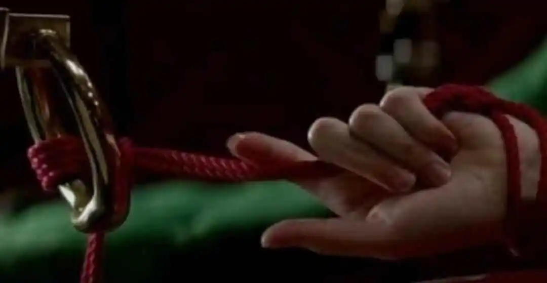 “BDSM世界”已经向你敞开大门，但你还在犹豫要怎么迈出第一步吗？ 一